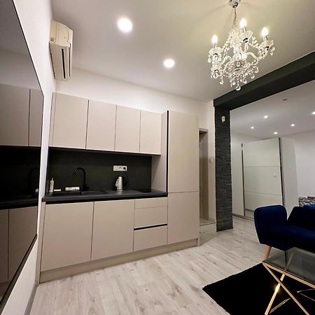 Luxury Apartment In Bratislava Exteriér fotografie