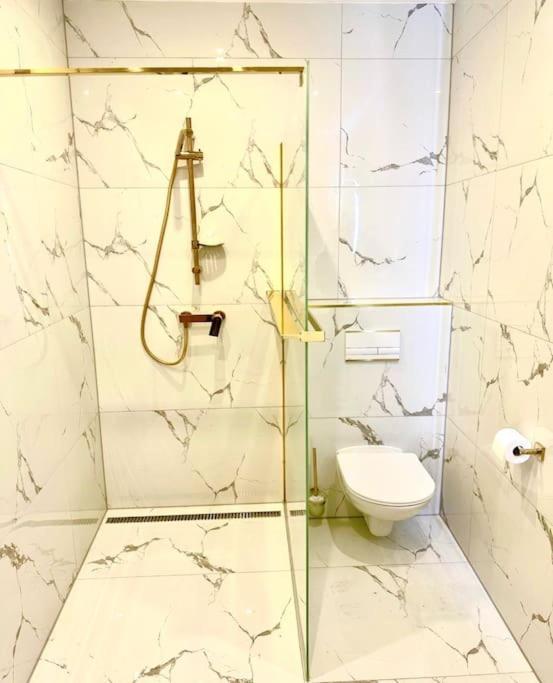 Luxury Apartment In Bratislava Exteriér fotografie